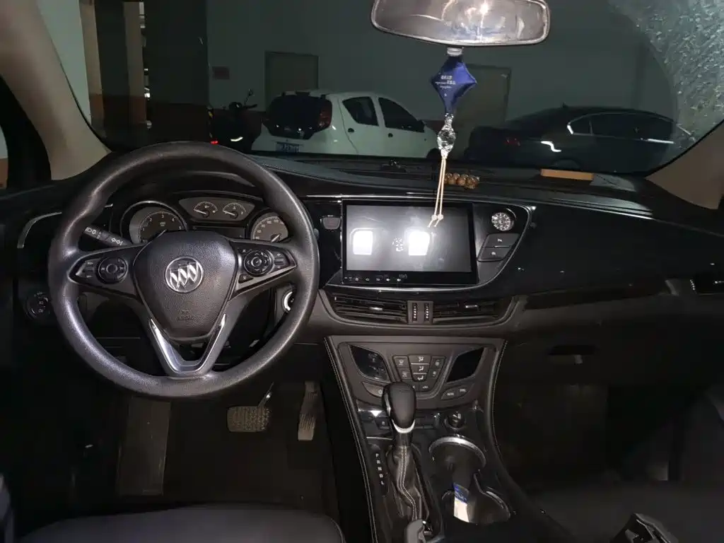 Buick Envision Plus — миниатюра 10