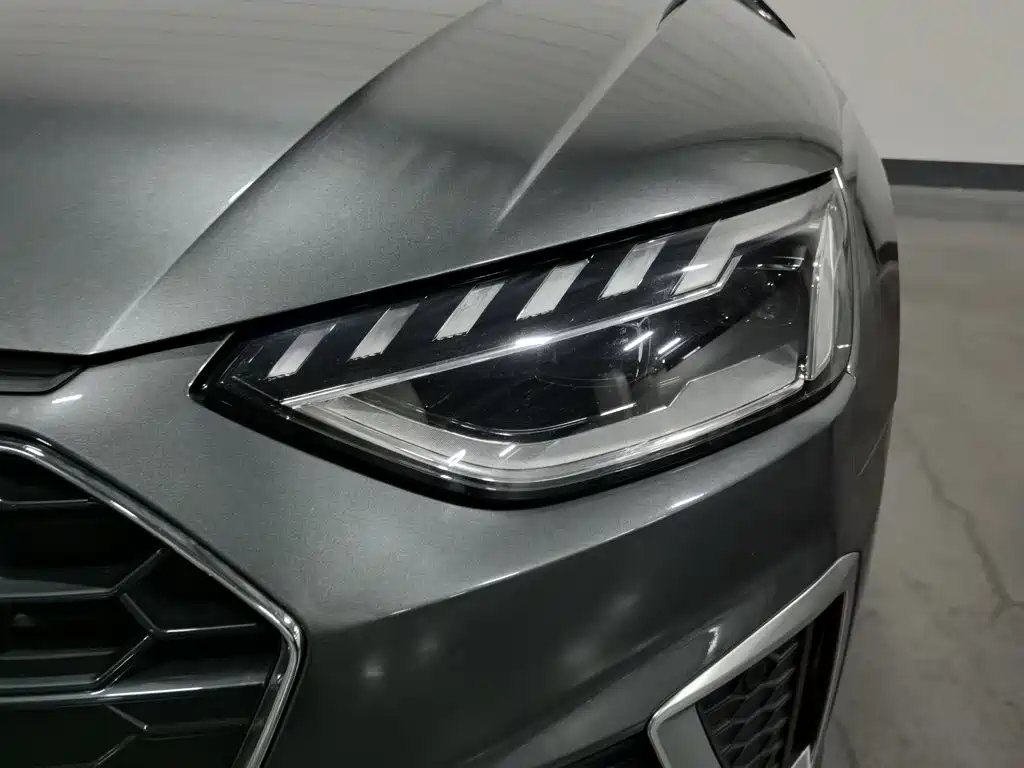 Audi A4L — миниатюра 7