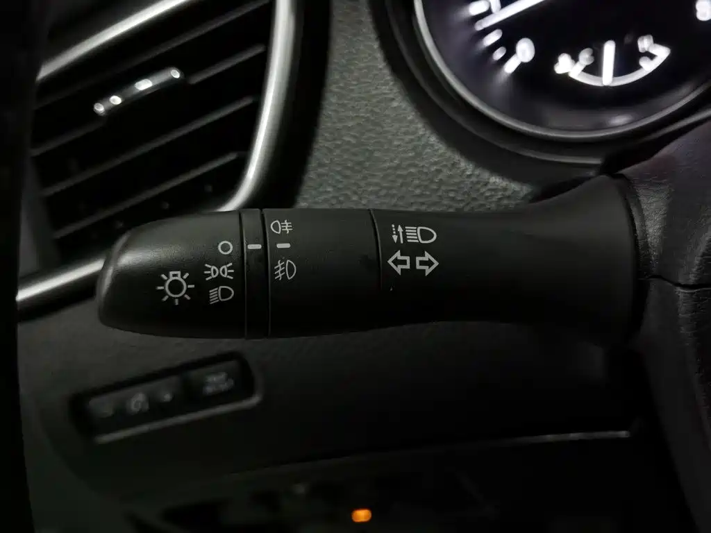 Nissan Qashqai — миниатюра 21