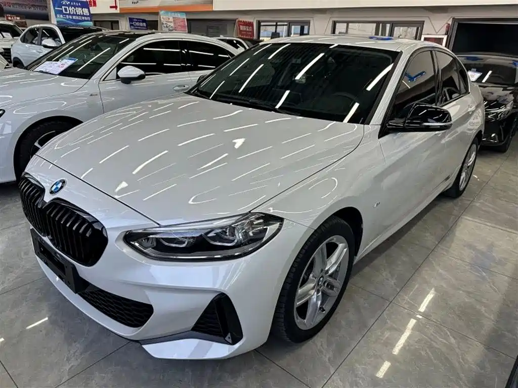 BMW 1 Series 2022