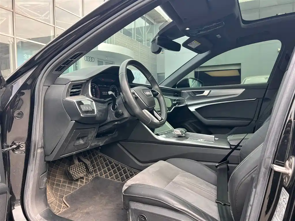 Audi A6L 2020 40 TFSI Luxury