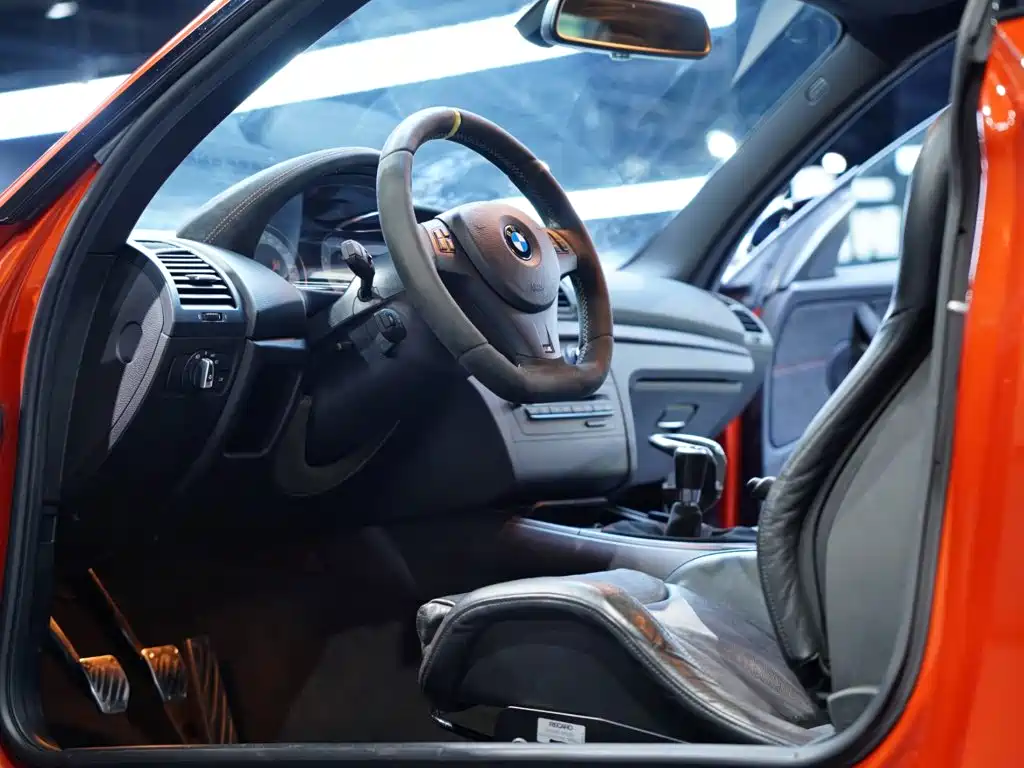 BMW 1 Series M — миниатюра 16