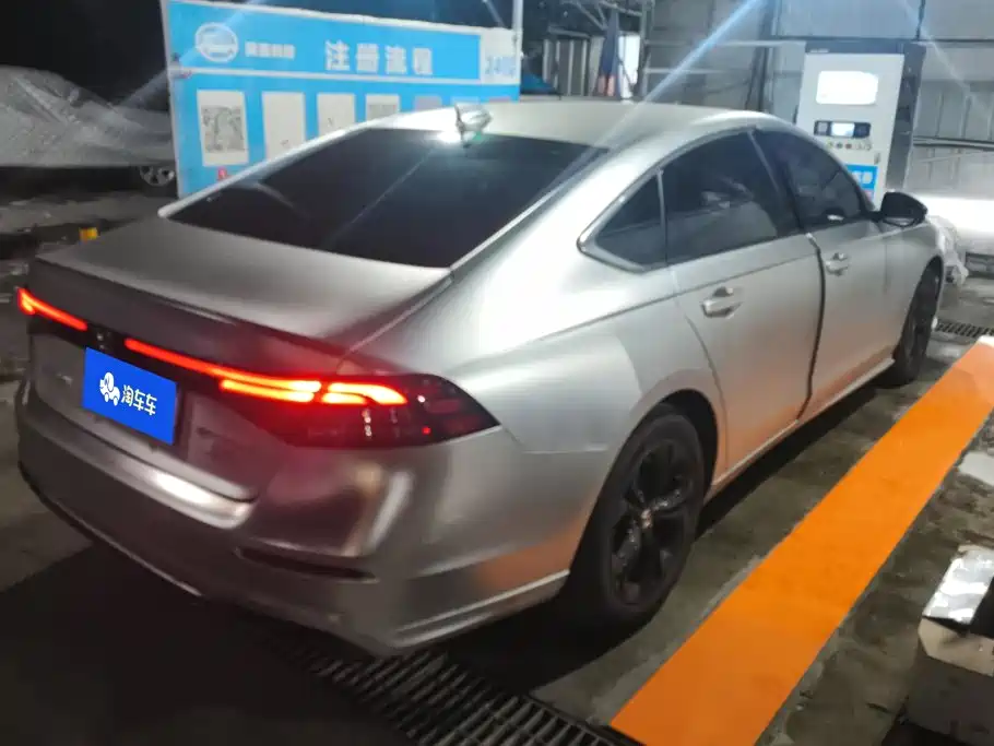 Honda Accord — миниатюра 3