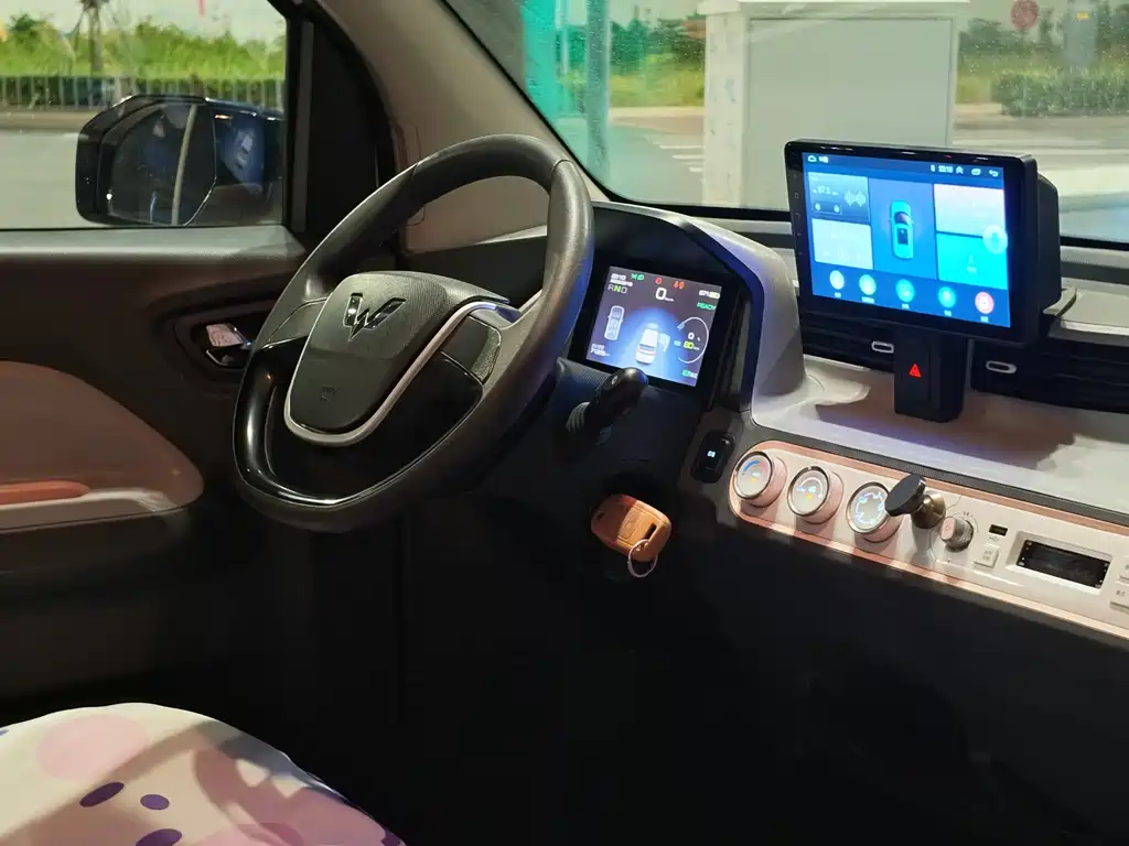 Wuling MINIEV — миниатюра 18