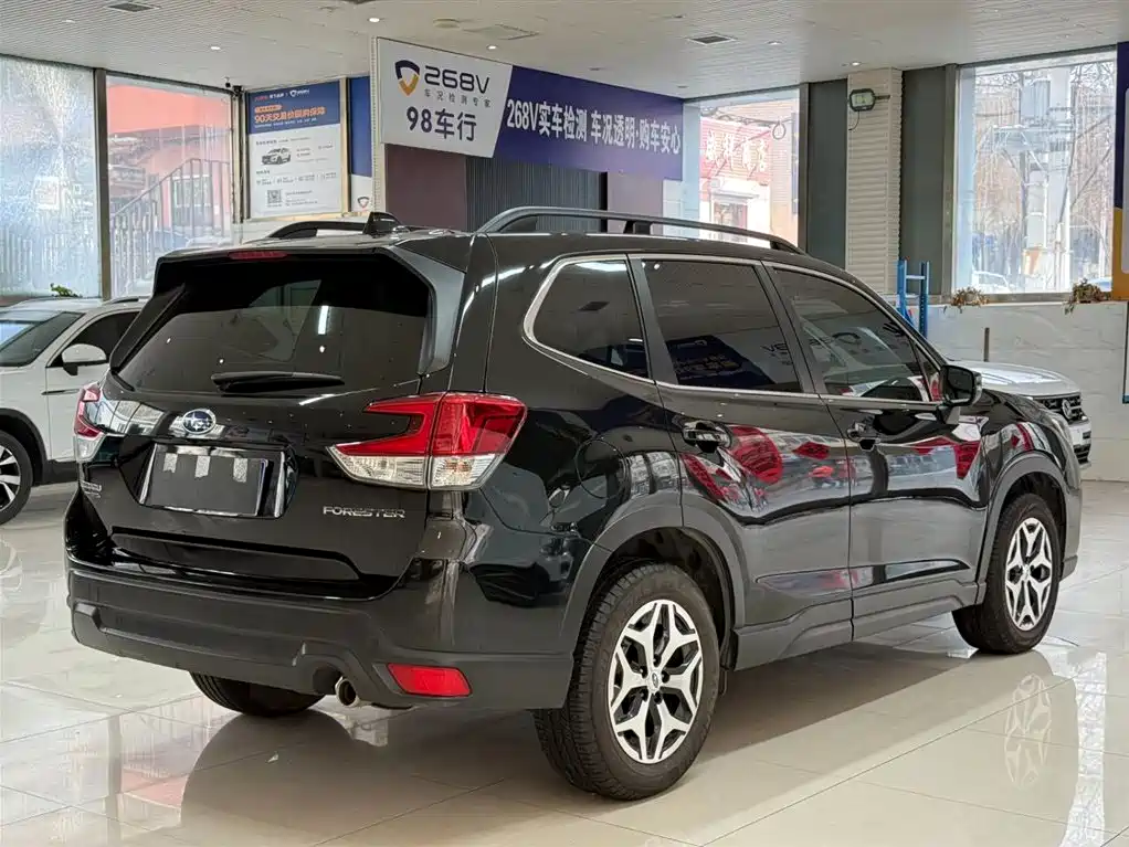SUBARU FORESTER