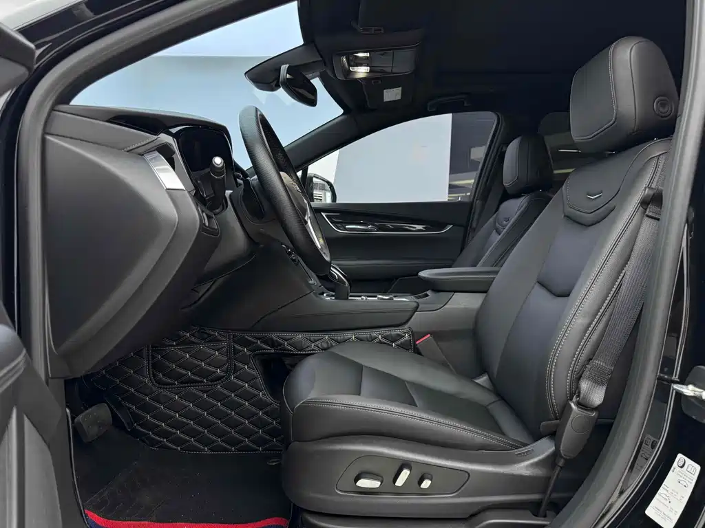 Cadillac XT5 — миниатюра 4