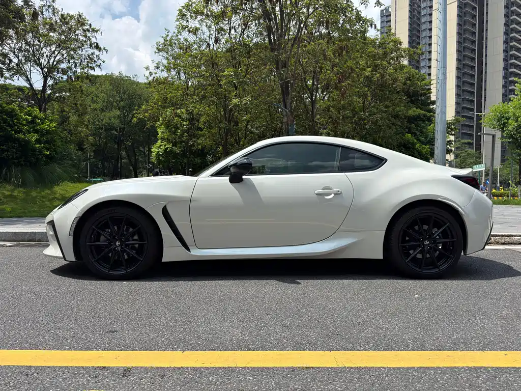 Toyota 86 2022 GR 86 2.4L MT