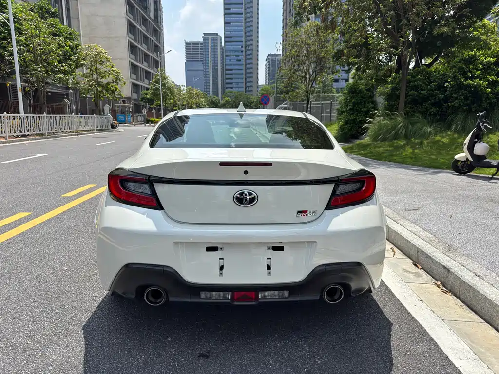 Toyota 86 2022 GR 86 2.4L MT