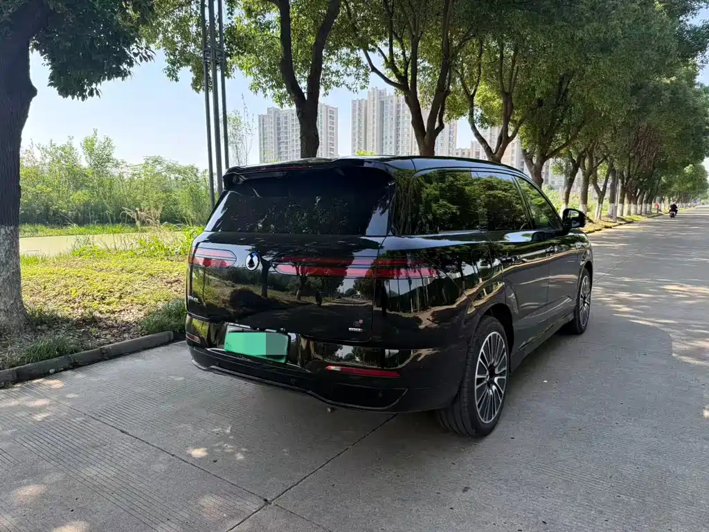 Denza N8L 2025 Flagship