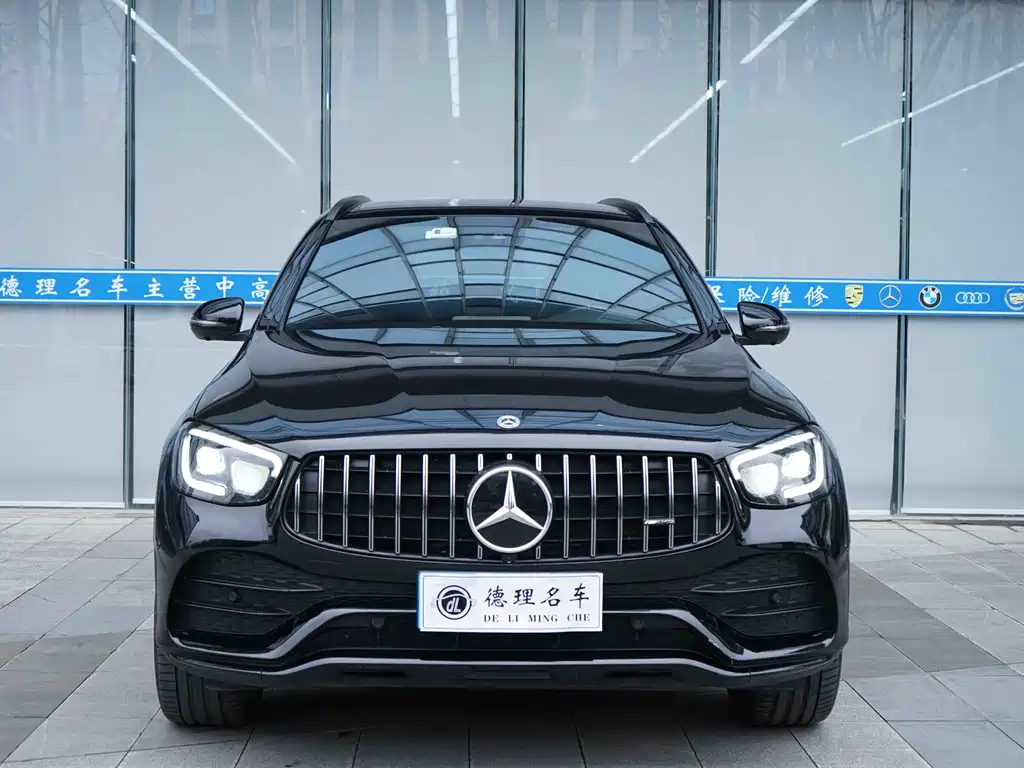 MERCEDES-BENZ GLC AMG