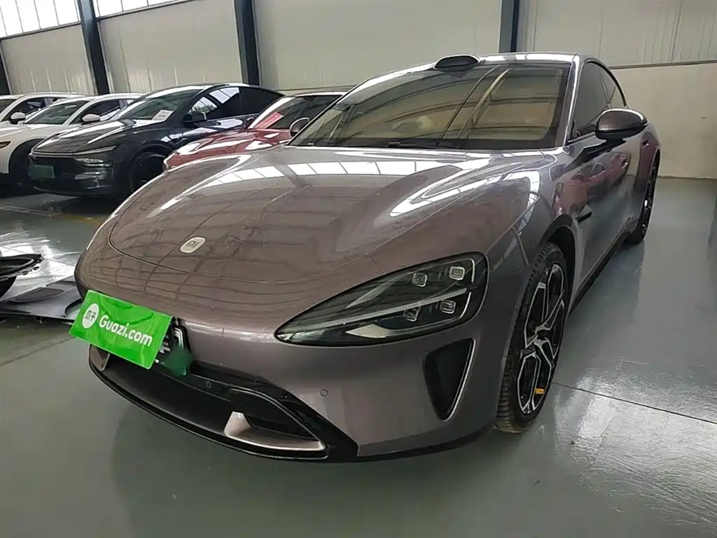 Xiaomi SU7 2025