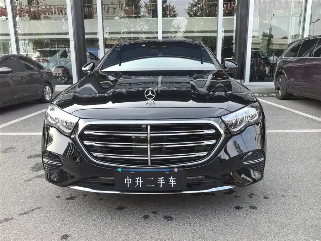 Mercedes-Benz E-Class E 2024 E 300 L Fashion