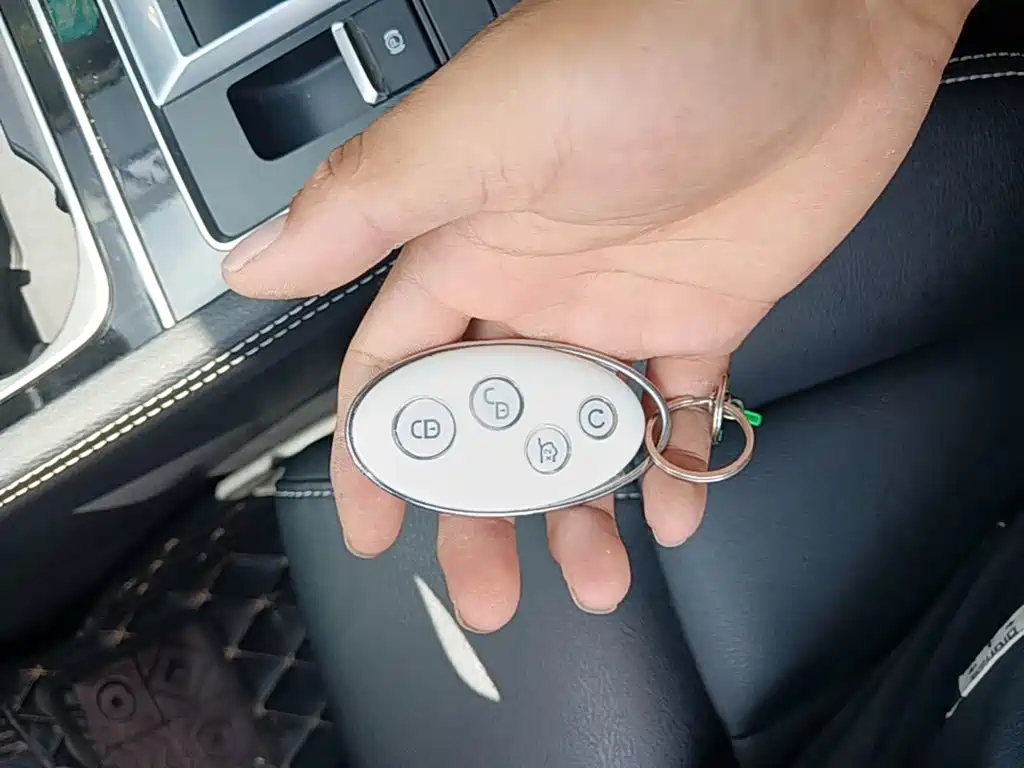 BYD Song MAX MAX 2019 DM 1.5T 7 мест VI