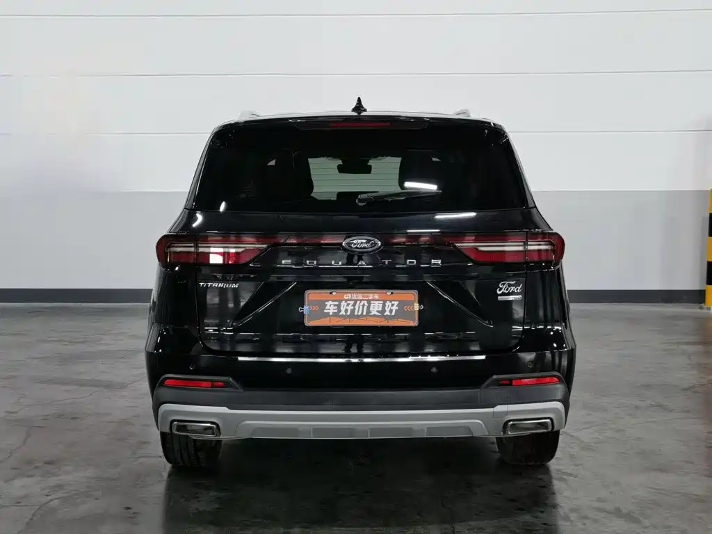 Ford Equator 2021 EcoBoost 225 7 мест（2/2/3）