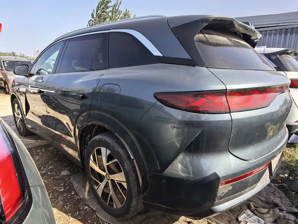 BYD Tang L — миниатюра 10