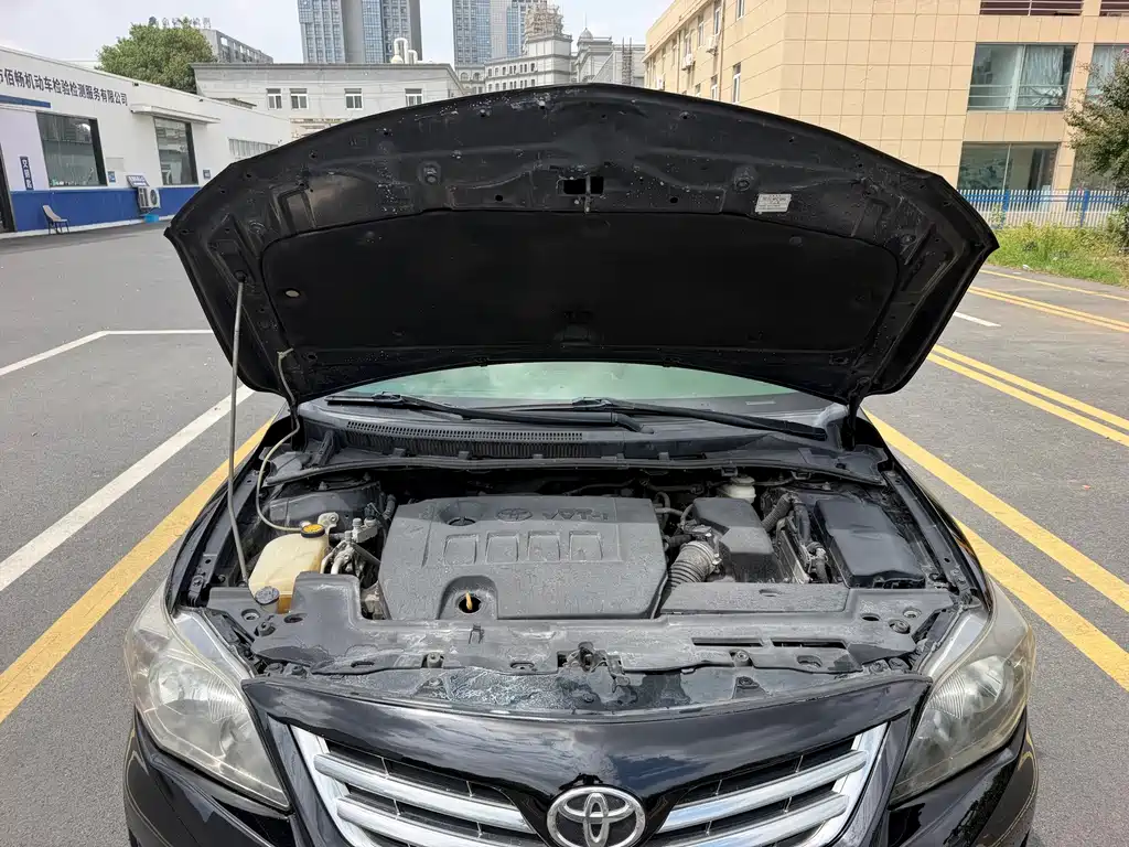 Toyota Corolla — миниатюра 13