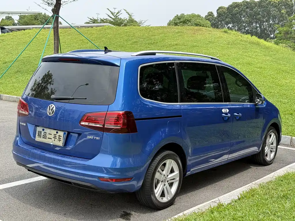 Volkswagen Sharan — миниатюра 8