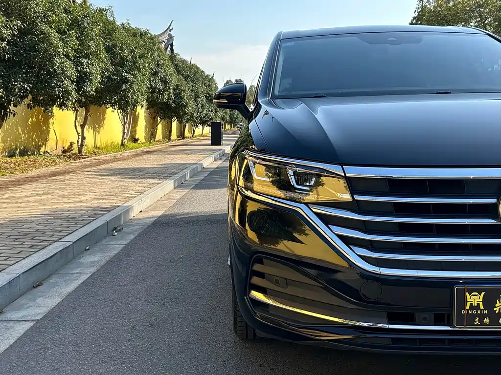 Volkswagen Viloran 2023 330TSI Luxury