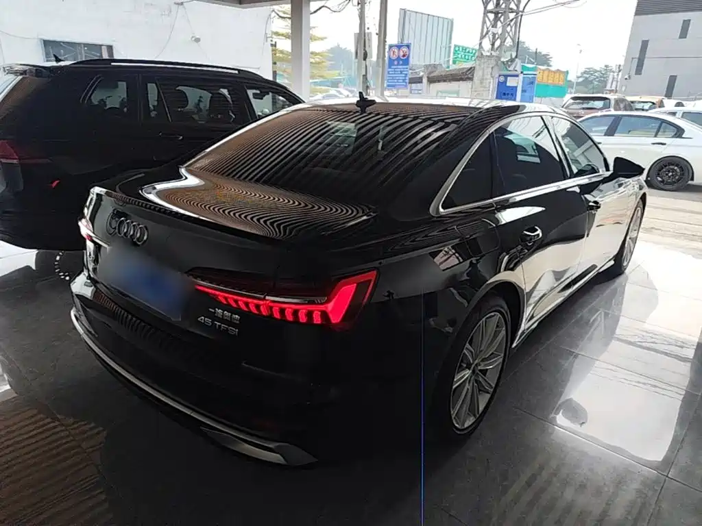Audi A6L — миниатюра 7