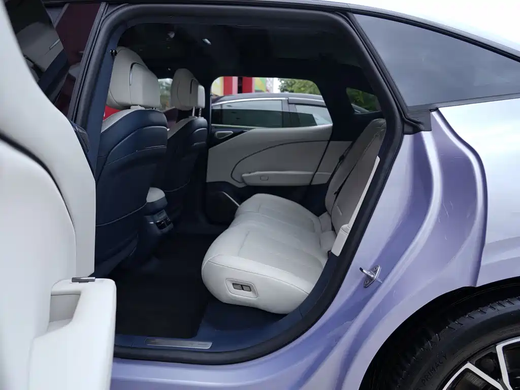 Zeekr 007 2025 Smart Drive 75kWh