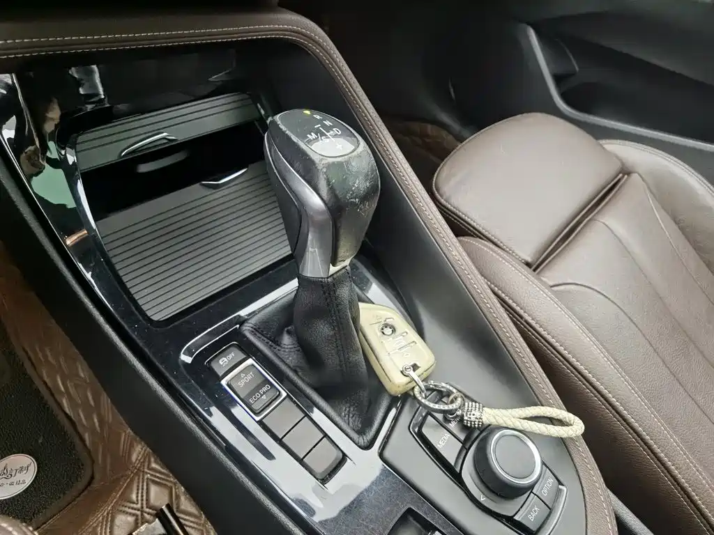 BMW X1 — миниатюра 13