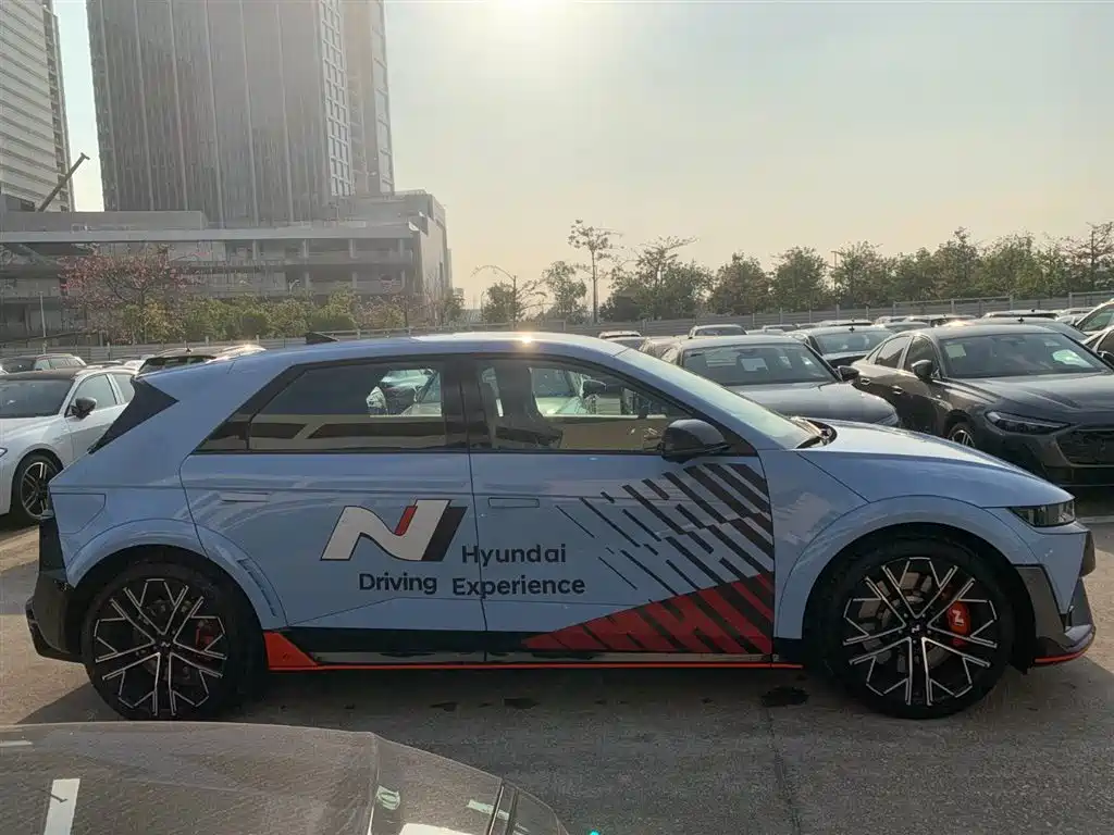 HYUNDAI IONIQ 5 N (IONIQ 5N)