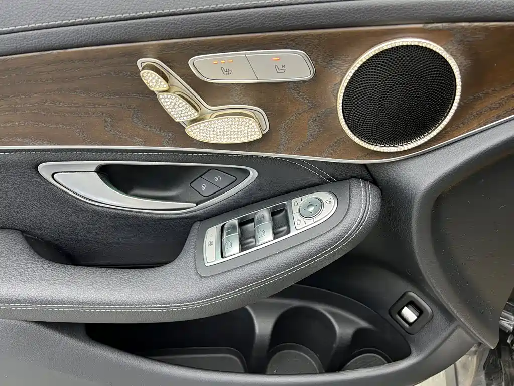 Mercedes-Benz GLC — миниатюра 17