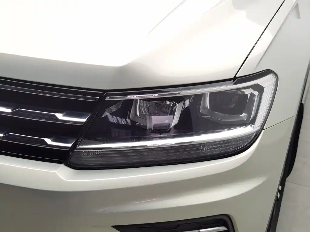 Volkswagen Tiguan L — миниатюра 7