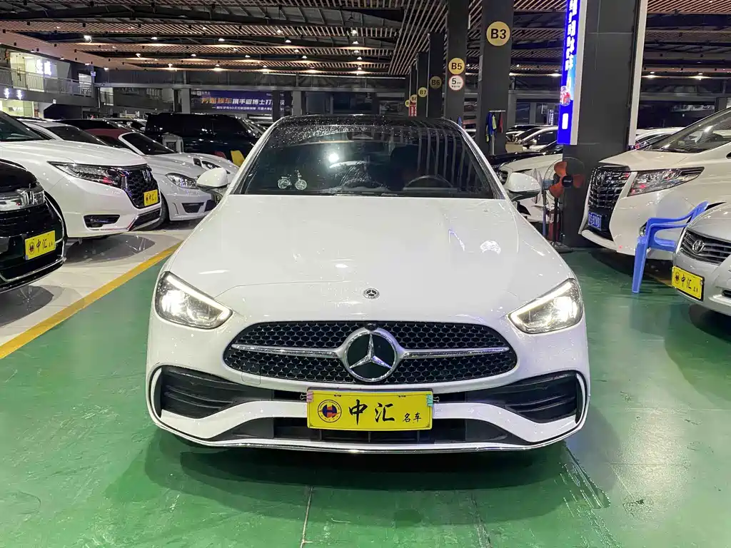 Mercedes-Benz C-Class — миниатюра 2