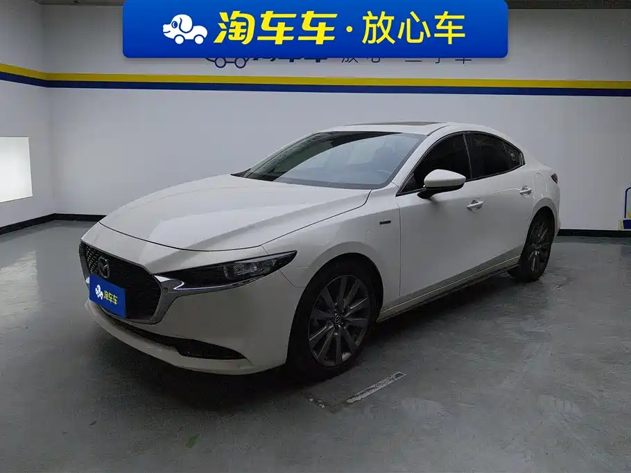 Mazda 3 Axela 2021