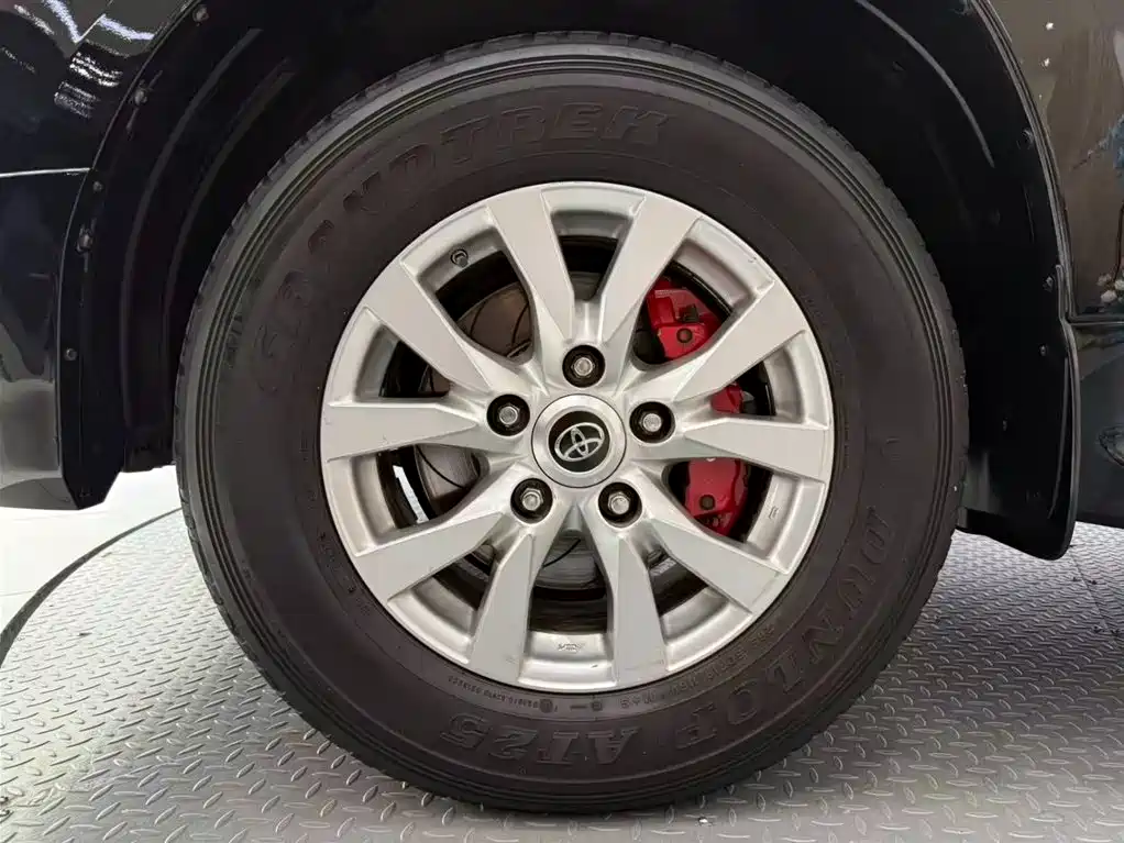 Toyota Land Cruiser 2019 4.6L