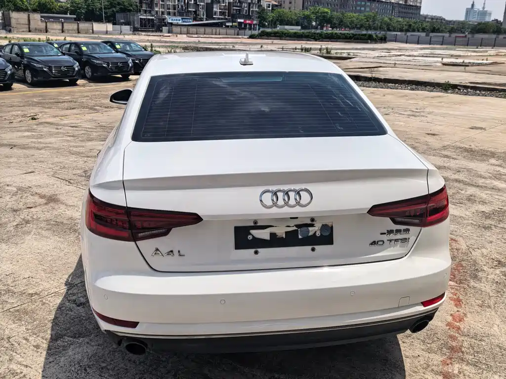 Audi A4L 2018 30 40 TFSI