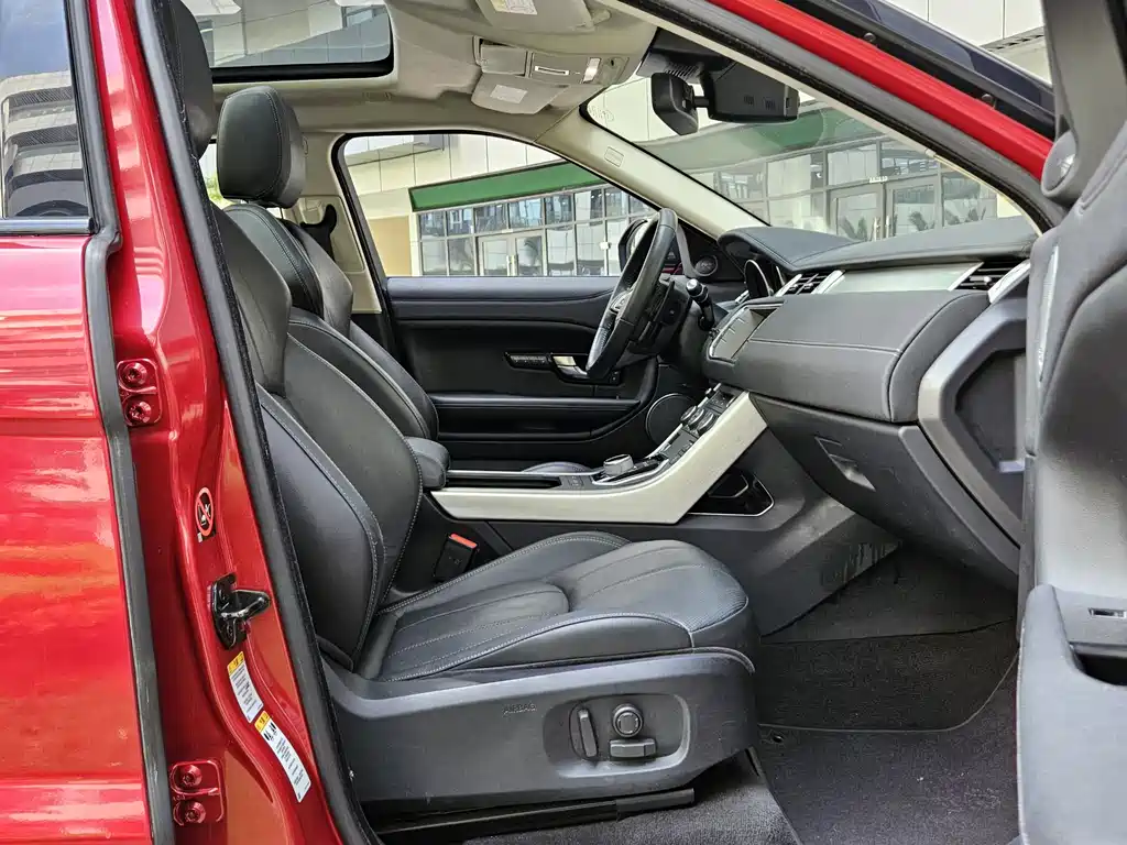 Land Rover Range Rover Evoque 2016 2.0T SE PLUS Smart