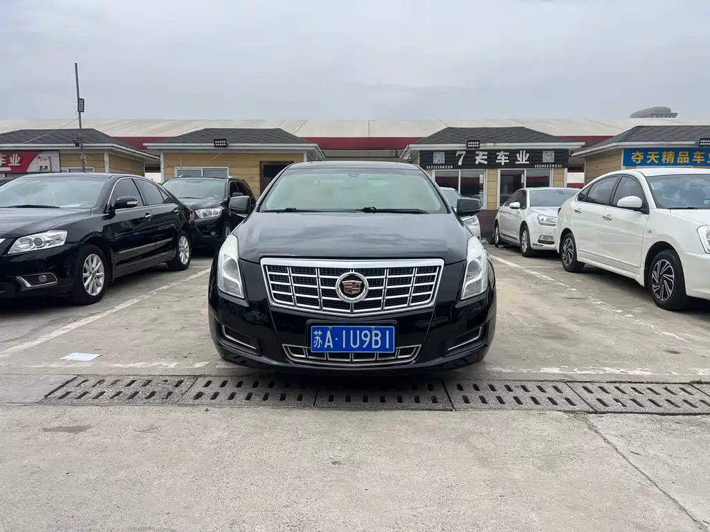 Cadillac XTS 2015