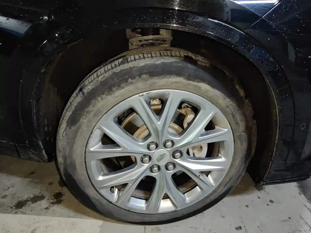 Cadillac XT6 2020 28T мест Luxury Sport