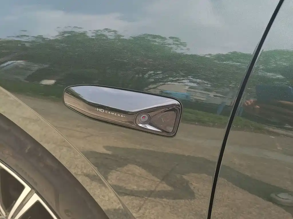 Geely Galaxy Galaxy 8 8 2025 130km EM-i Flagship