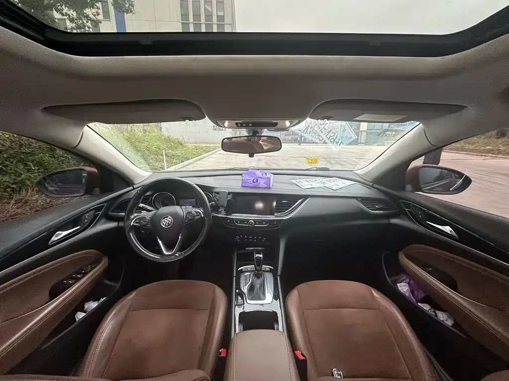 Buick Regal — миниатюра 5