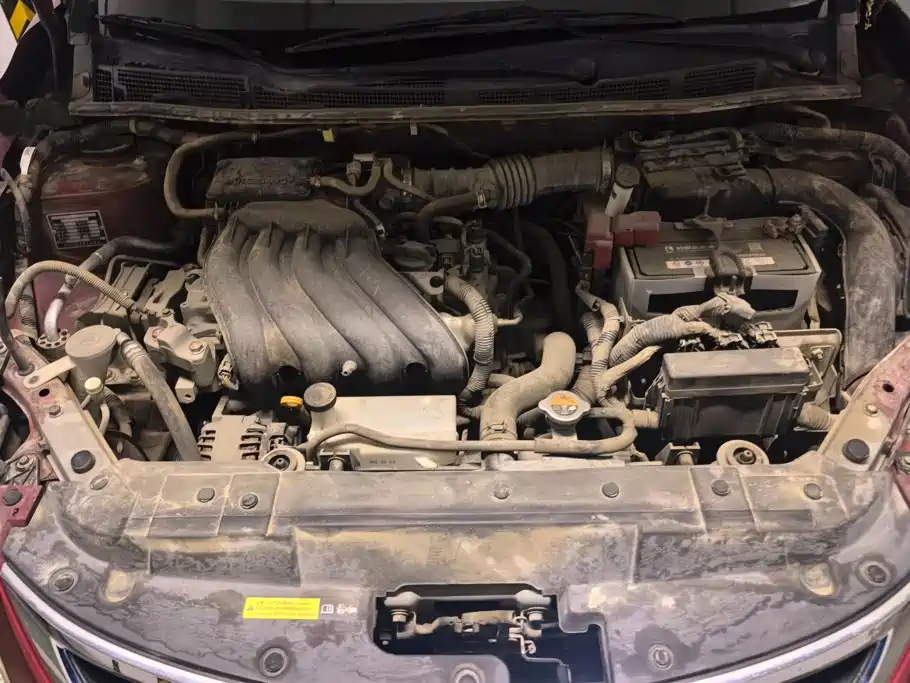 Nissan Tiida 2011 1.6L CVT Comfort