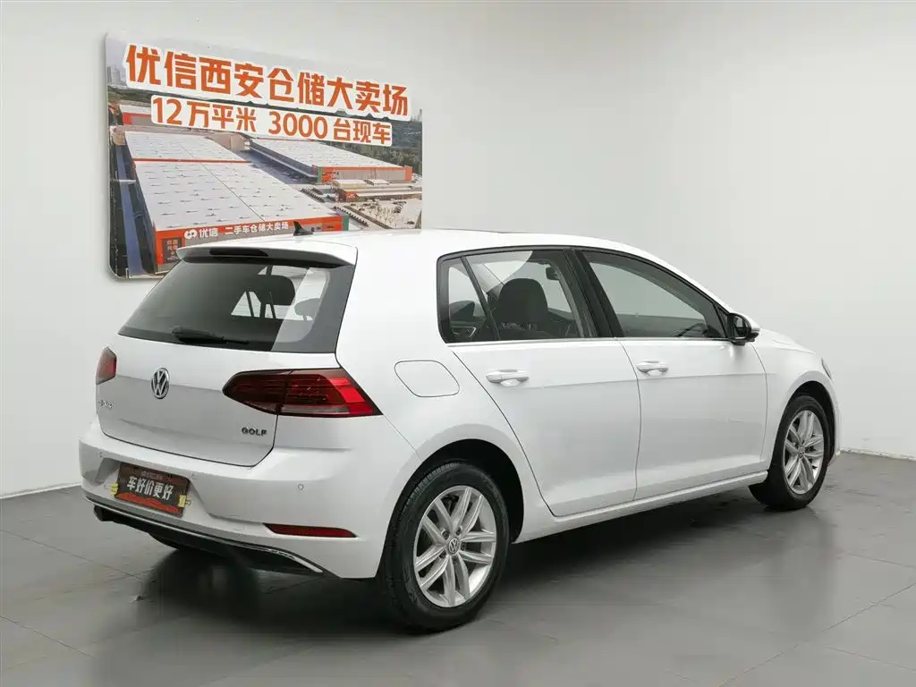 Volkswagen Golf 2019 1.6L AT Comfort V