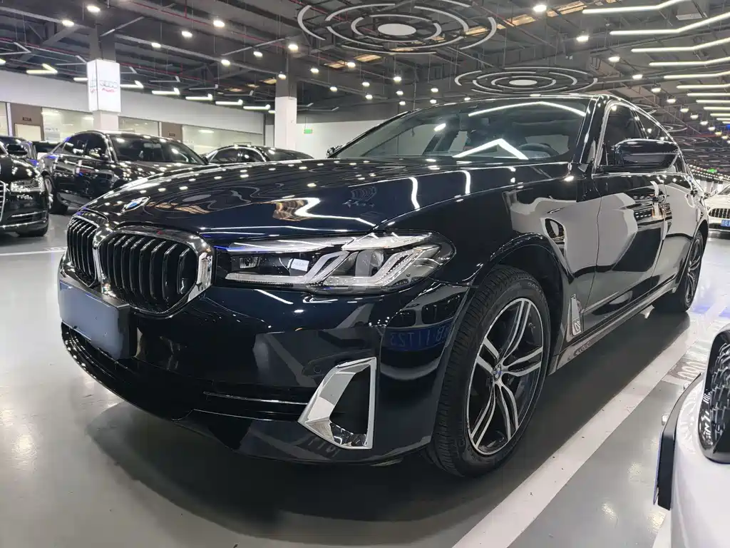 BMW 5 Series 2023