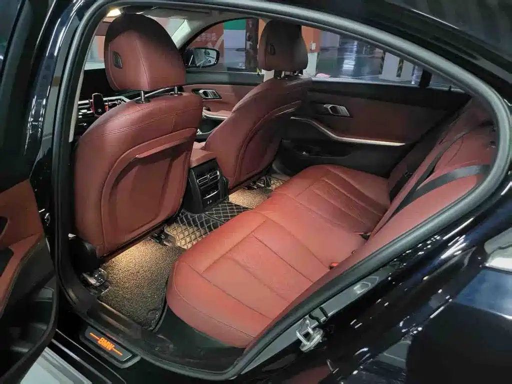 BMW i3 2022 eDrive 35 L