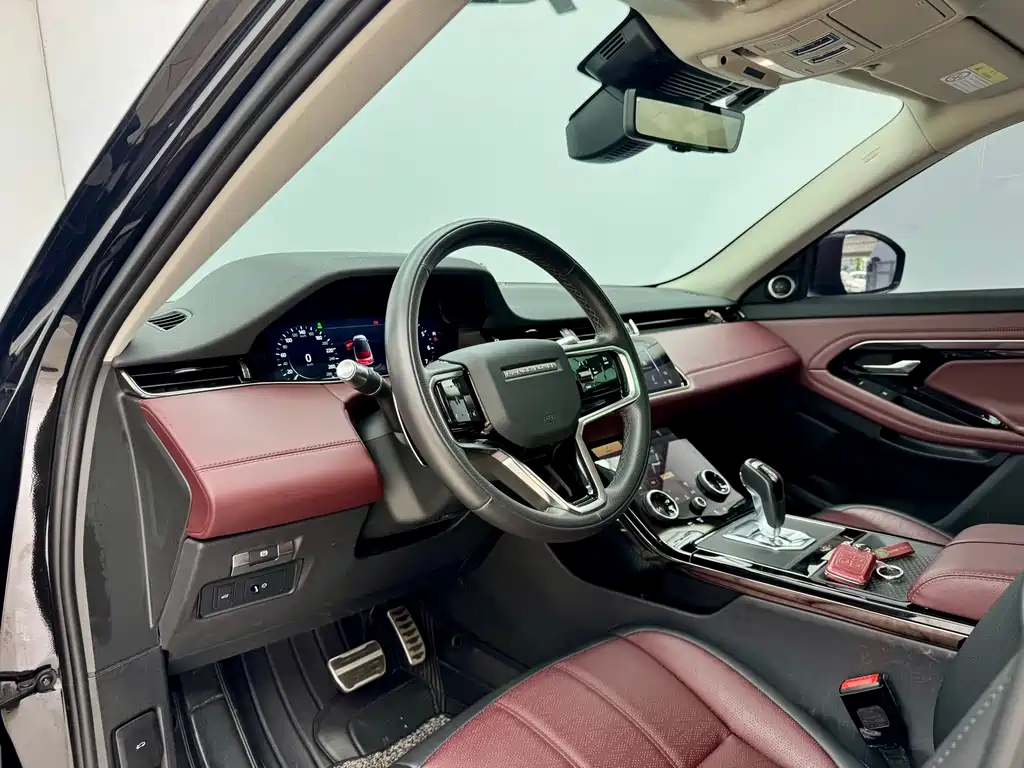 Land Rover Range Rover Evoque 2022 L 249PS R-Dynamic Luxury