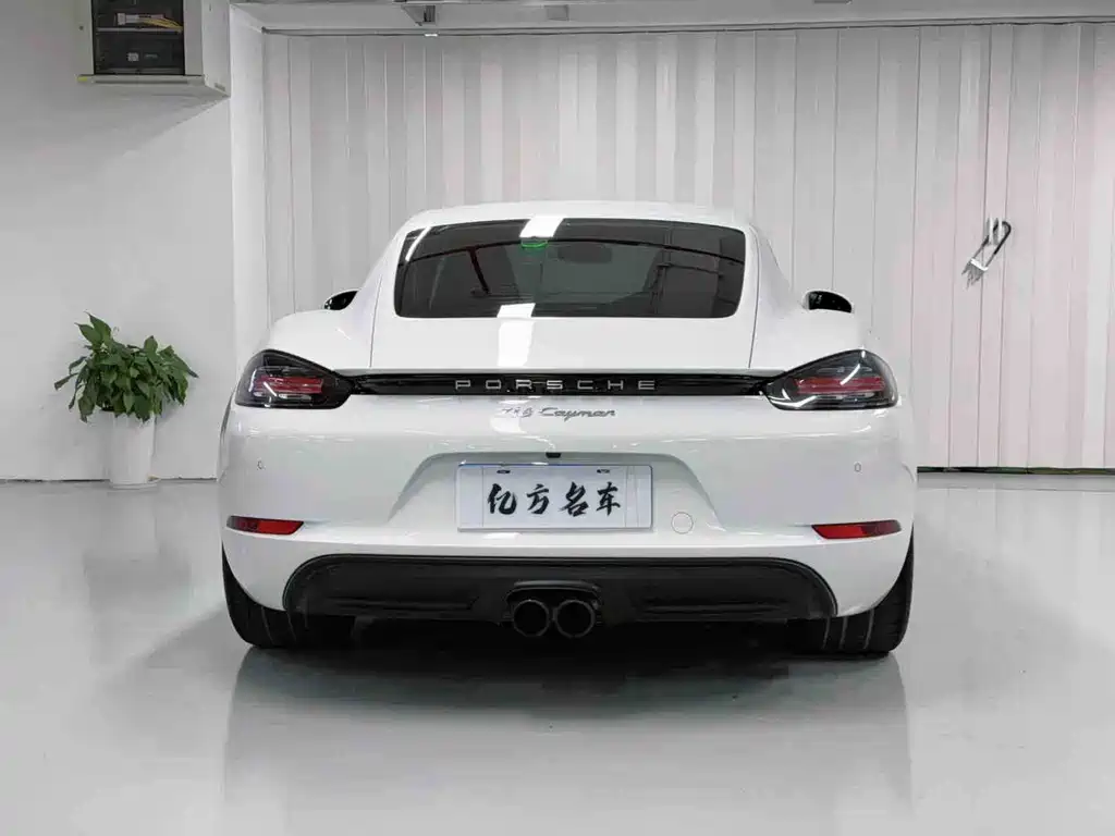 Porsche 718 2018 Cayman 2.0T