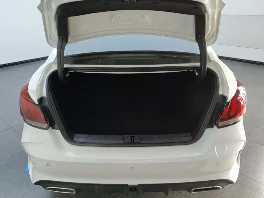 MG MG5 — миниатюра 4