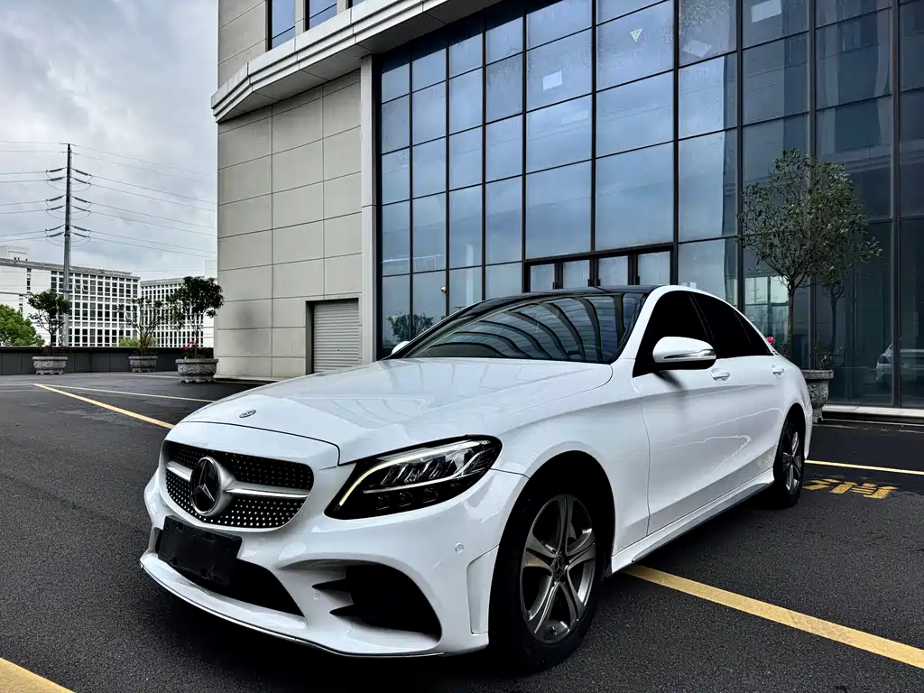 Mercedes-Benz C-Class 2018