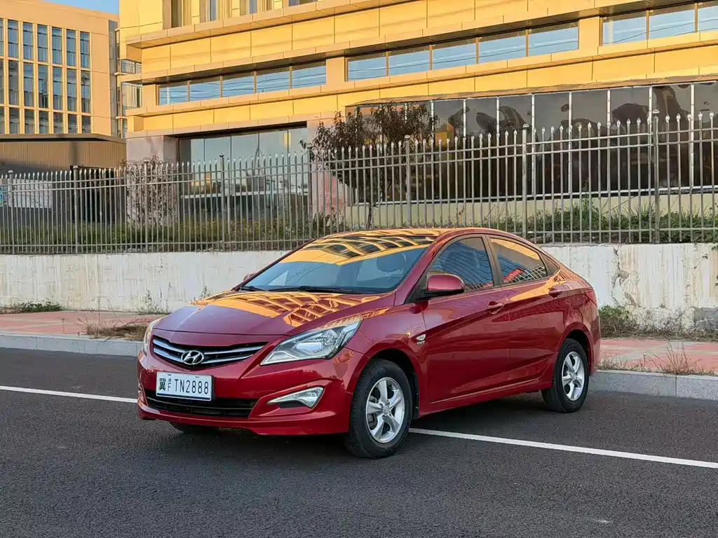 Hyundai Verna