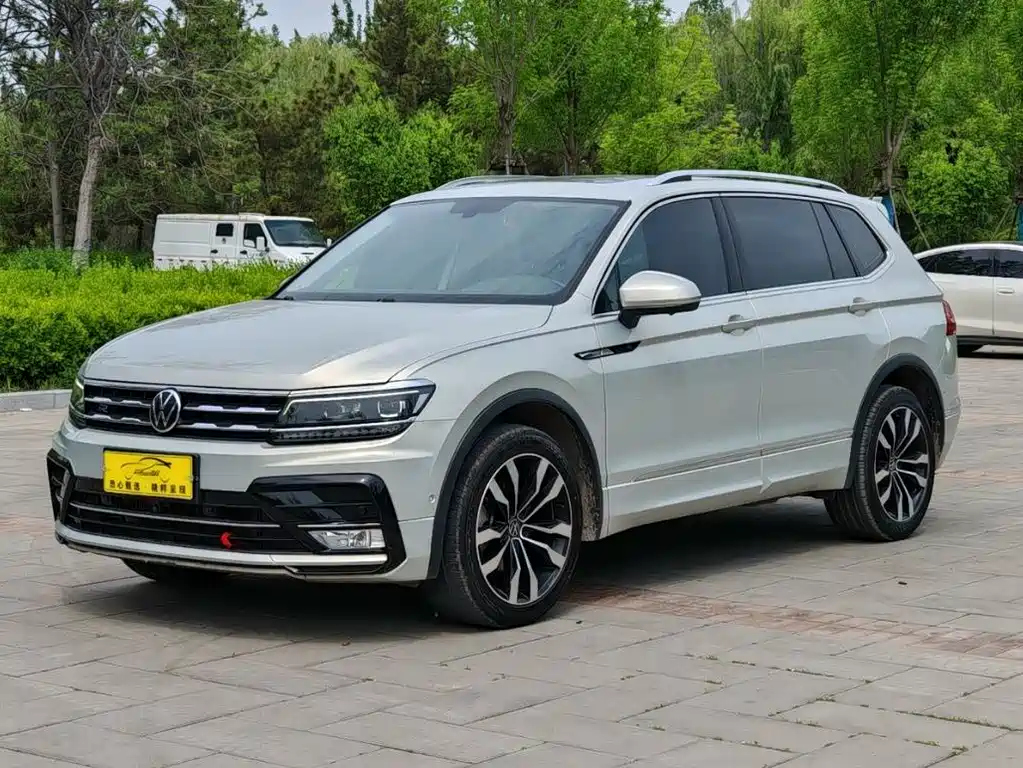 Volkswagen Tiguan L 2020