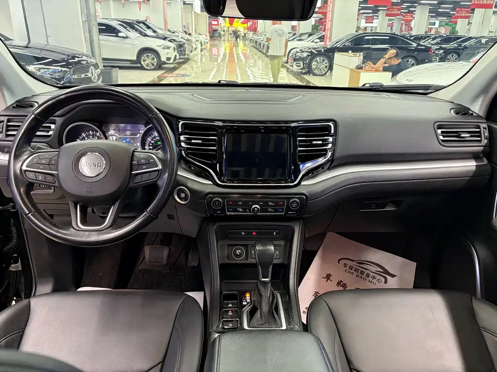 Jeep Grand Commander 2.0T 2WD Elite Edition, фото 11