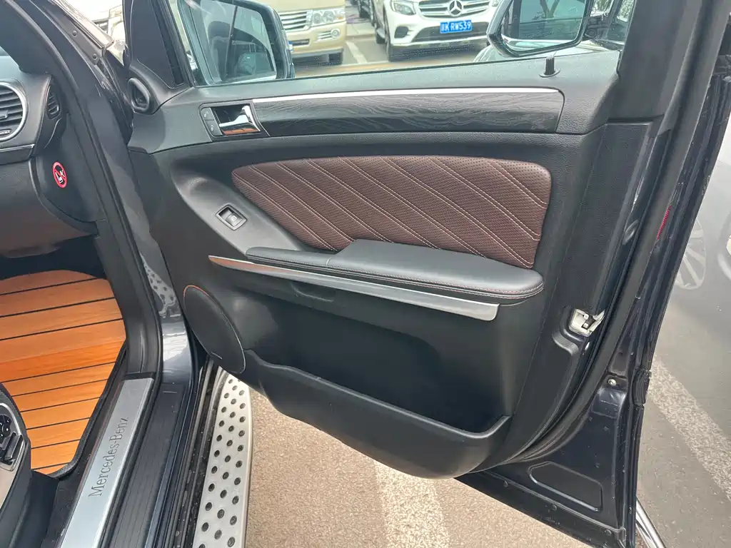 Mercedes-Benz GL 2011 GL 450 Luxury Grand Edition