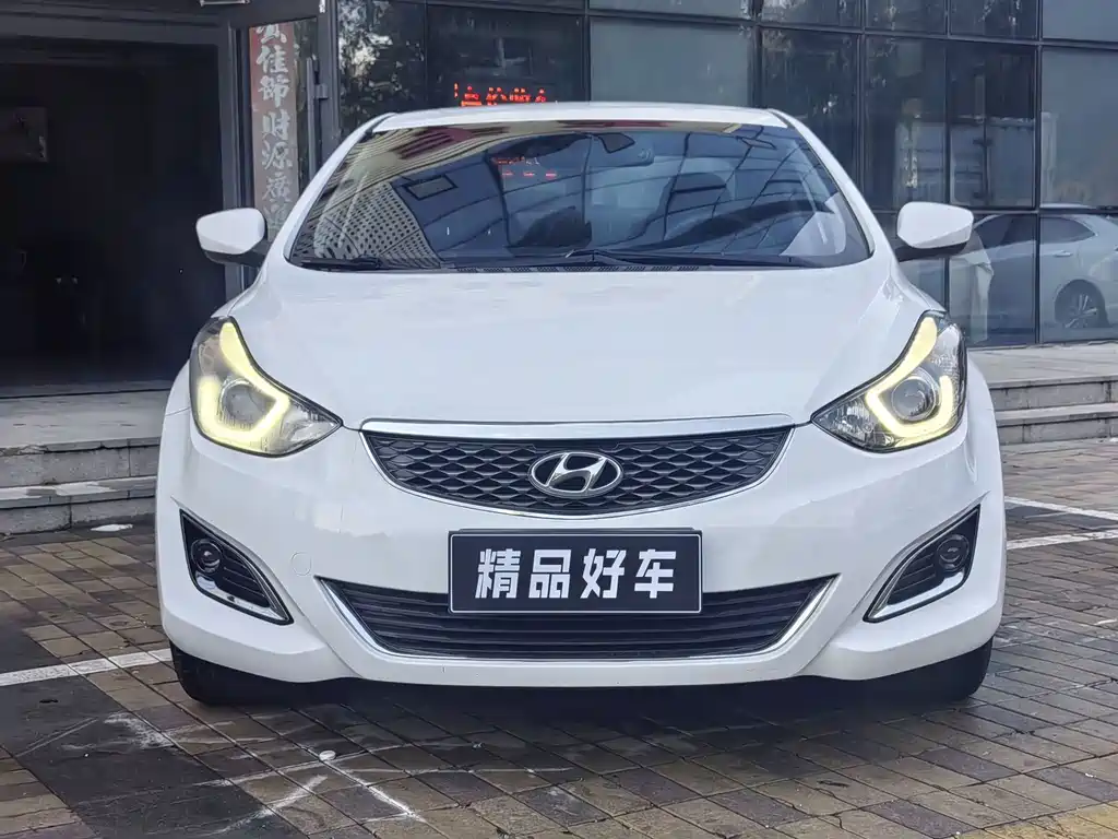 Hyundai Elantra Langdong — миниатюра 2